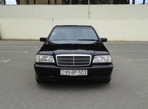 Mercedes C 180