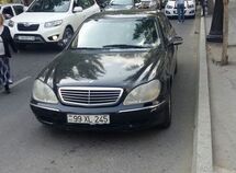 Mercedes S 320