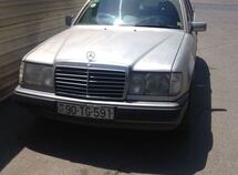 Mercedes E 200