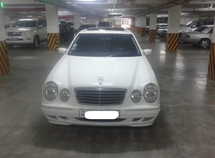 Mercedes E 240