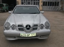 Mercedes E 240