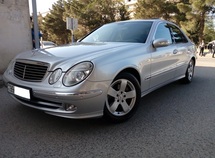 Mercedes E 240