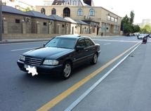 Mercedes C 180