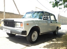 LADA (VAZ) 2107