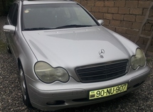 Mercedes C 180