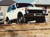 LADA (VAZ) Niva