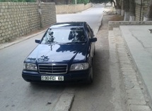 Mercedes C 180