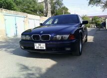 BMW 528