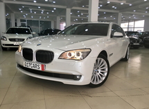BMW 730