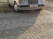 Mercedes E 250