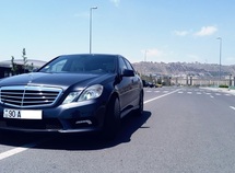 Mercedes E 350