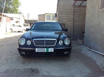 Mercedes E 240