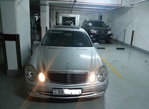Mercedes E 200