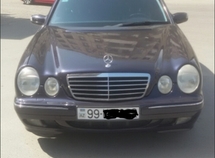 Mercedes E 240