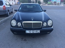 Mercedes E 230