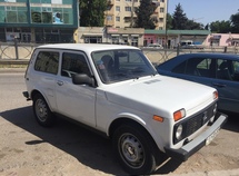 LADA (VAZ) Niva
