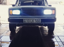 LADA (VAZ) 2107