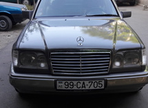 Mercedes E 260