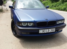 BMW 728