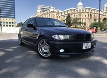 BMW 323