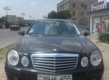 Mercedes E 220