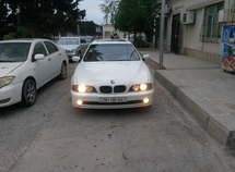 BMW 528