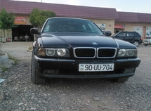 BMW 740