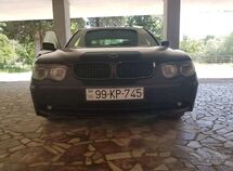 BMW 745