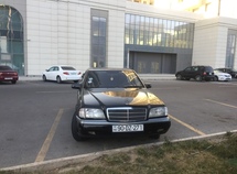Mercedes C 200