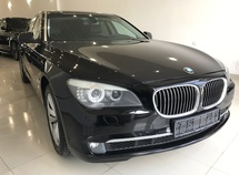 BMW 740