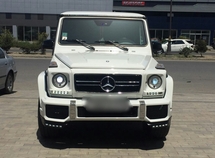 Mercedes G 500
