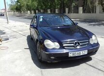 Mercedes C 320