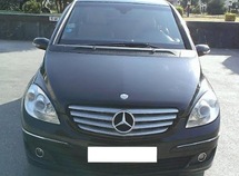 Mercedes B 200