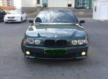 BMW 523