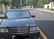 Mercedes C 180