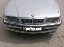 BMW 728