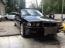 BMW 728