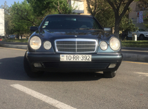 Mercedes E 200