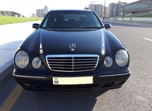 Mercedes E 430