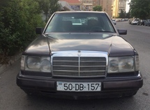 Mercedes E 300