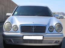 Mercedes E 290