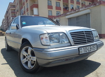 Mercedes E 220