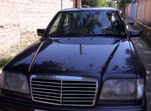 Mercedes E 300