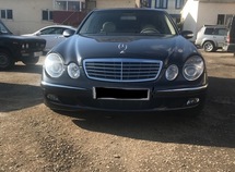 Mercedes E 220