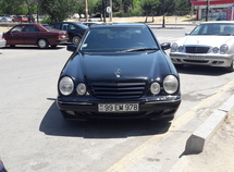 Mercedes E 270