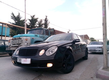 Mercedes E 270