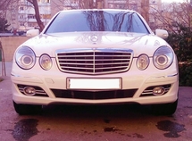 Mercedes E 220