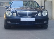 Mercedes E 220
