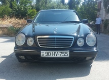Mercedes E 240