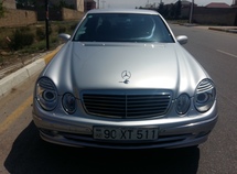 Mercedes E 220